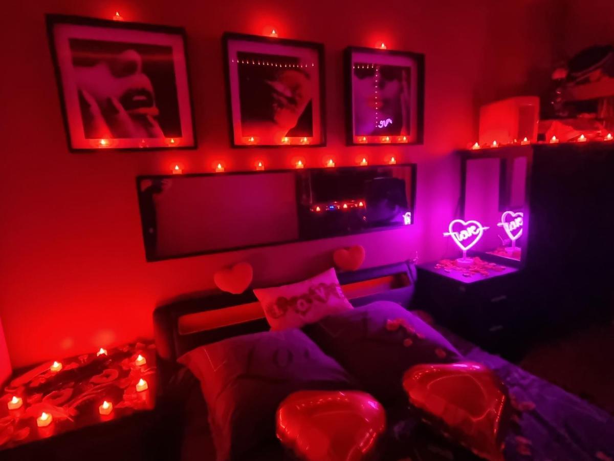 Appart Room Privé Sexy Love Cosy Lib Proche Centre Gare a pied Aulnay-sous-Bois Exterior foto